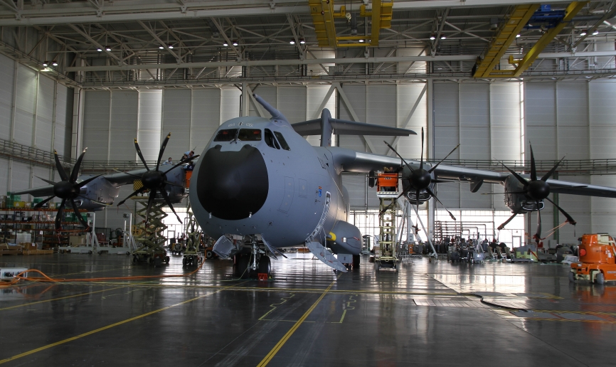La Luftwaffe alemana pronto usará este A400M, el nº 29 de construcción, que llevará la matricula militar 54+02. Julio Maíz Sanz.