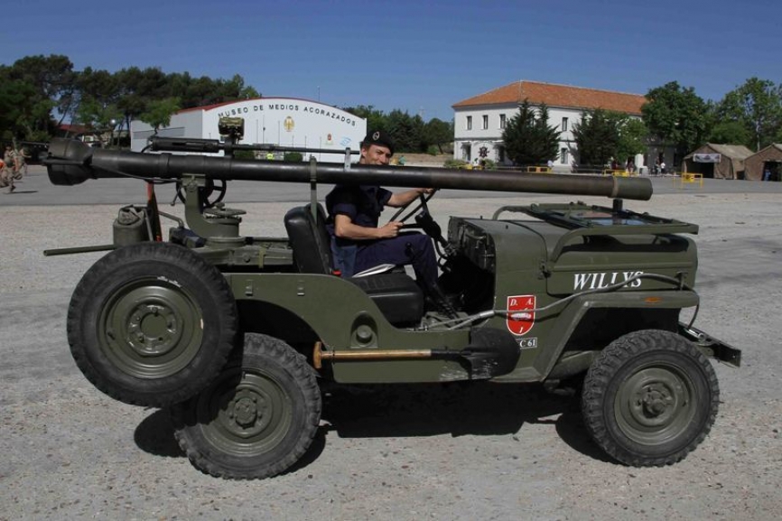 1- El carro de combate M-47E1, que en la película la “Batalla de las Ardenas” simularon ser los “Tigre” alemanes.