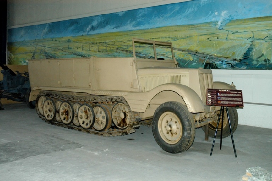 Sd.Kfz-11 alemán. (Camil Busquets i Vilanova, copyright defensa.com)