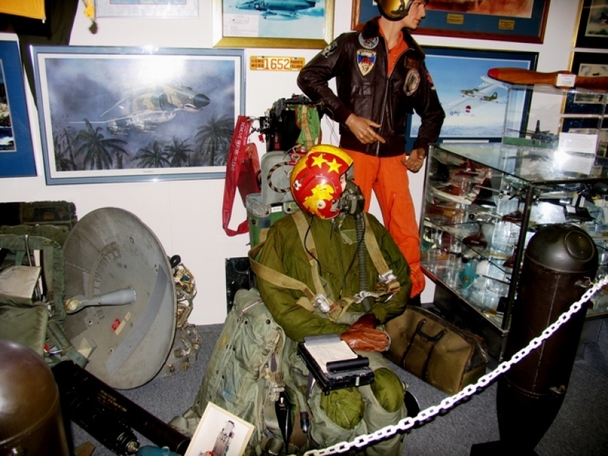 Legado de los pilotos de diferentes épocas. (Antonio Ros Pau, copyright defensa.com)