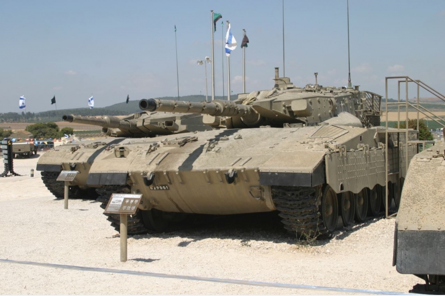 La evolución de la familia se sucede rápida y progresivamente con los Mk II y Mk III. (Antonio Ros Pau, Copyright defensa.com)