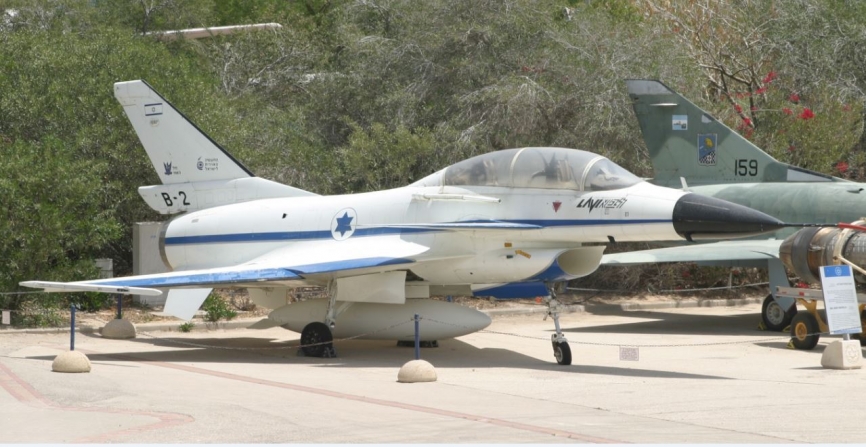Prototipo del “Lavi”, proyecto cancelado en beneficio del F-16. (Antonio Ros Pau, Copyright defensa.com)