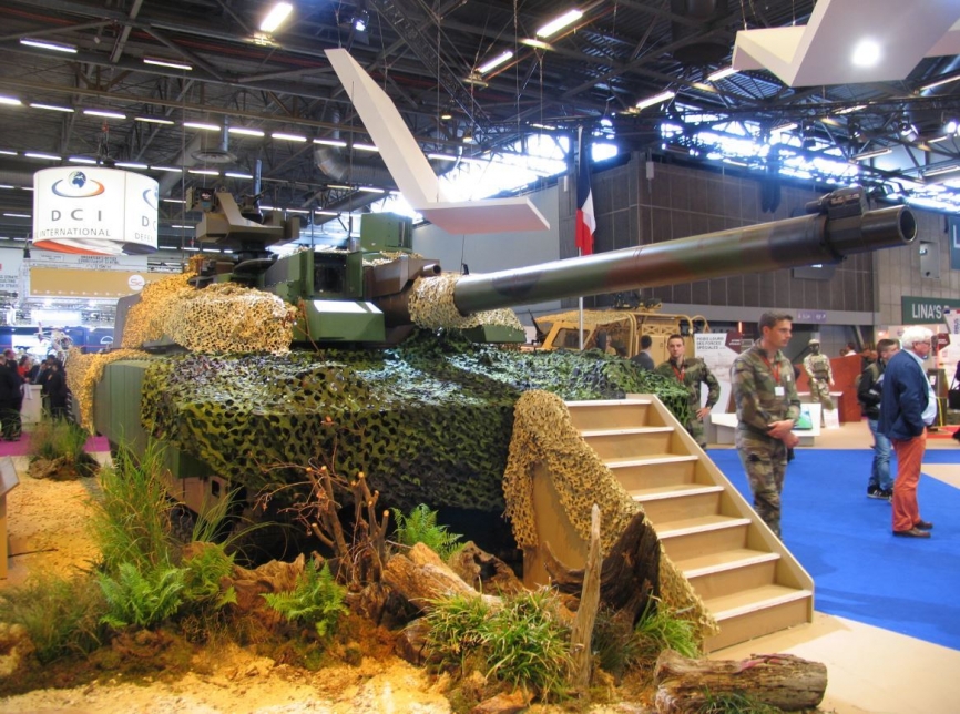 Francia está desarrollando un interesante programa conocido como la Revolución SCORPION. En realidad, está dirigido a mejorar la operatividad de las fuerzas terrestres mediante un importante programa inter-armas. En él se combinarán diferentes medios terr