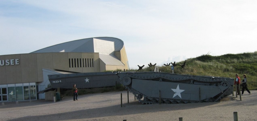 La estructura de museos ubicados a lo largo de toda la ruta explica la realidad y detalles de lo ocurrido durante aquellos días de junio. (Antonio Ros Pau, copyright defensa.com)