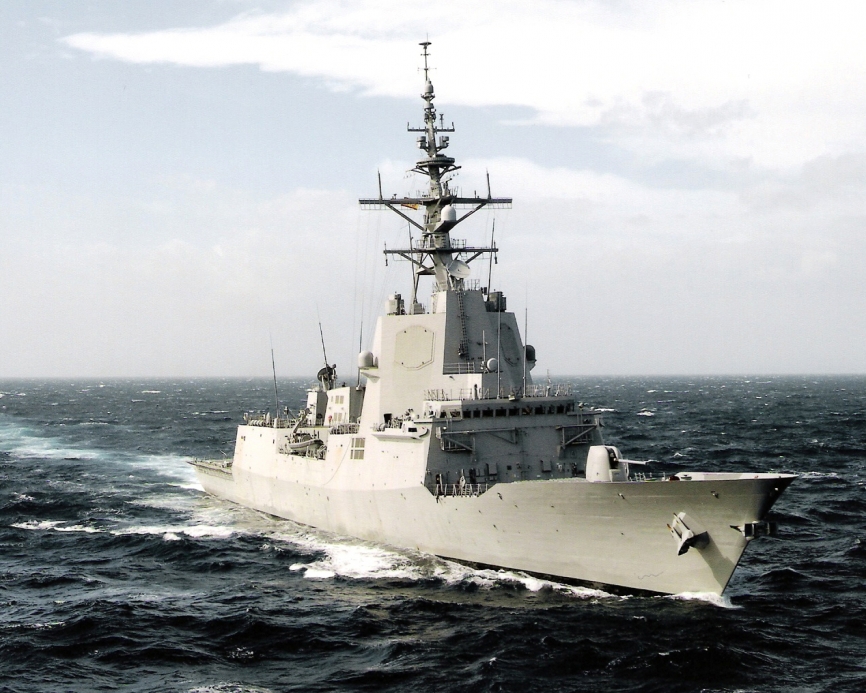 La fragata “Blas de Lezo” navegando: La fragata, integrada en la SNMG 1, es uno de los buques más modernos de la Armada española y está equipada con el sistema Aegis. La Agrupación de la OTAN ha abandonado su despliegue “fuera de área” para continuar su m