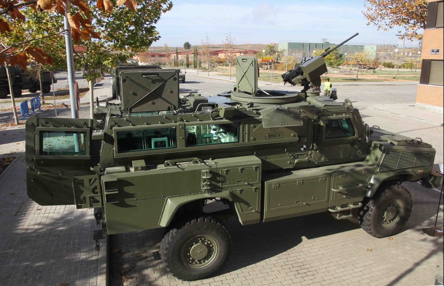 El obús de origen británico “Light Gun” L118/119 de 105 mm.(Julio Maíz/Defensa.com)