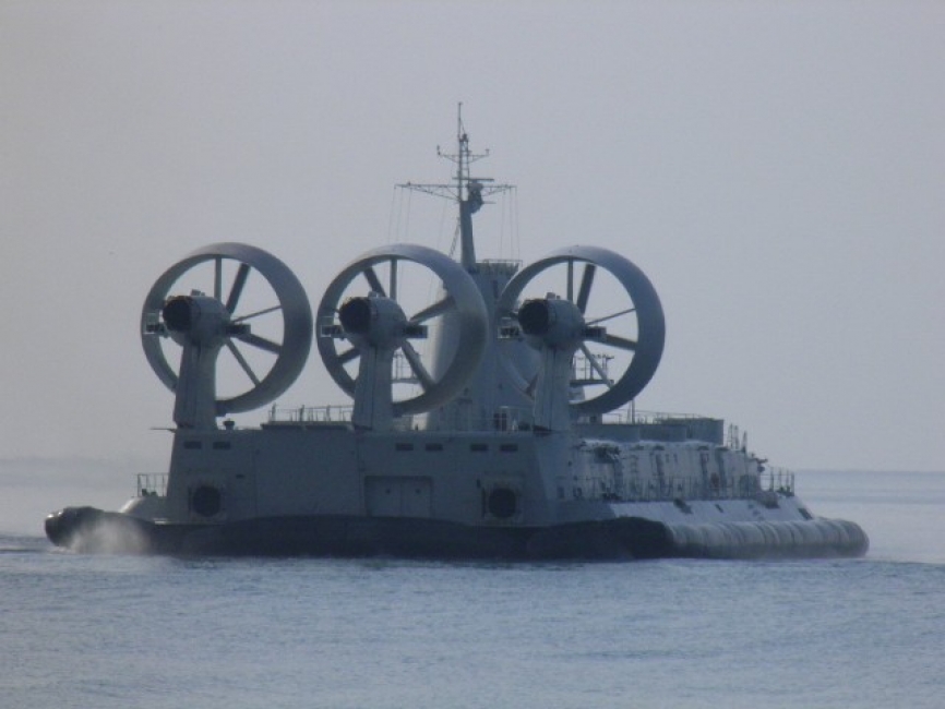 Air Craft Cushion (LCAC) Zubr class