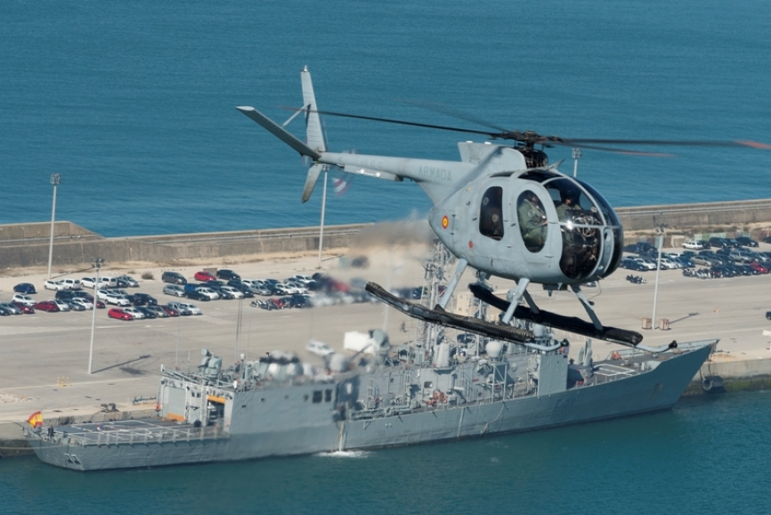 Los Hughes 500 pasaron recientemente por un programa de modernización y están operacionales con las 6ª Escuadrilla para la formación de pilotos.