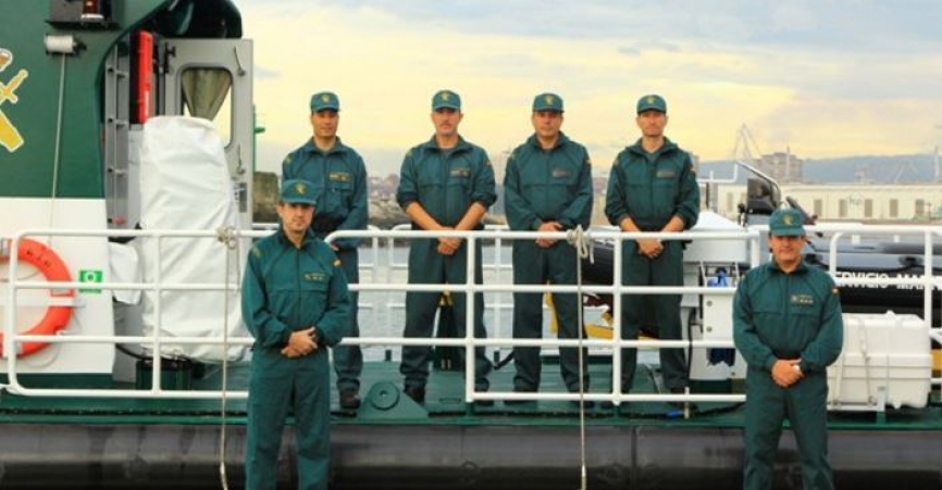 Guardias Civiles pertenecientes al Servicio Marítimo (foto Guardia Civil)