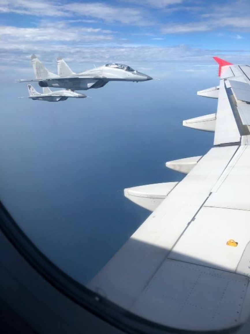 MiG-29SMP del Grupo Aereo Nº 6 (Chiclayo) visto desde el Airbus A321-211 de LATAM en vuelo a Trujillo.