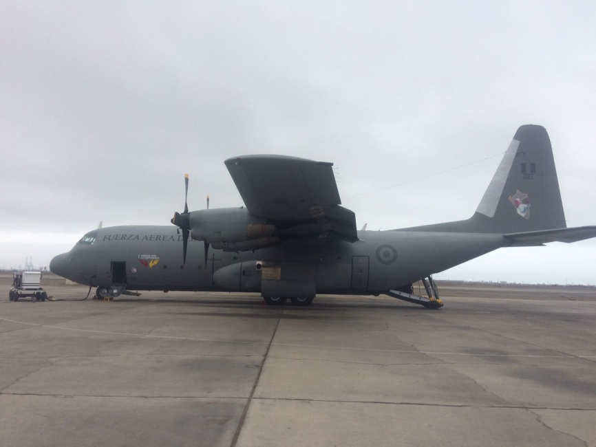 Lockheed Marin L-100-20 Hercules del Grupo Aereo Nº 8.