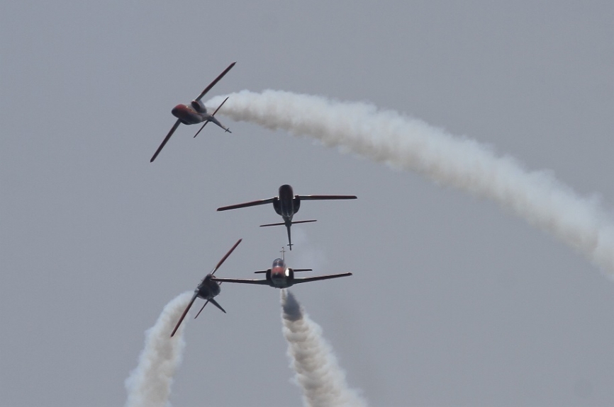 La “Patrulla Águila” cerró el festival con sus espectaculares evoluciones