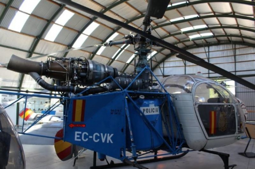 AEROSPATIALE SA-318C ALOUETTE II. En servicio desde 1975 Servicio de Medios Aéreos del Cuerpo Nacional de Policía.