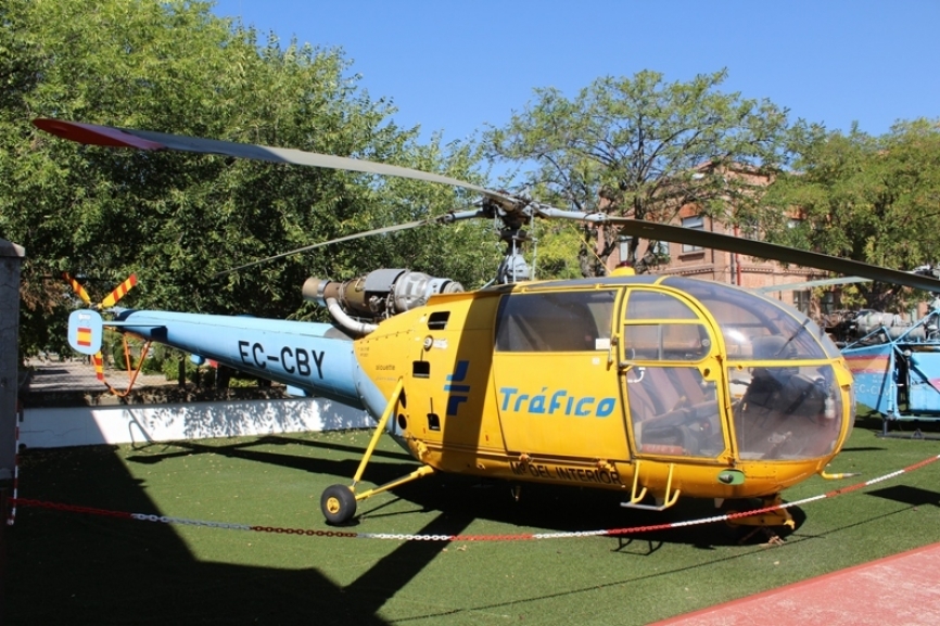 AEROSPATIALE SA-319 B ALOUETTE III. Prestó sus servicios en los años 70 y fue desarrollado a partir del Alouette II .