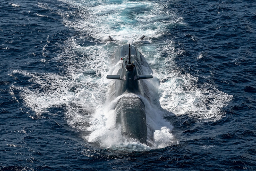 Vista frontal del submarino italiano “Scirè” (S527) del tipo 212A.
