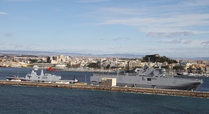 Los dos navíos egipcios en el Muelle de la Curra, sito a la entrada de Cartagena.