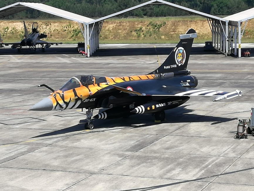 El espectacular Dassault “Rafale” C del EC (Escadron de Chasse) 3/30 “Lorraine”.