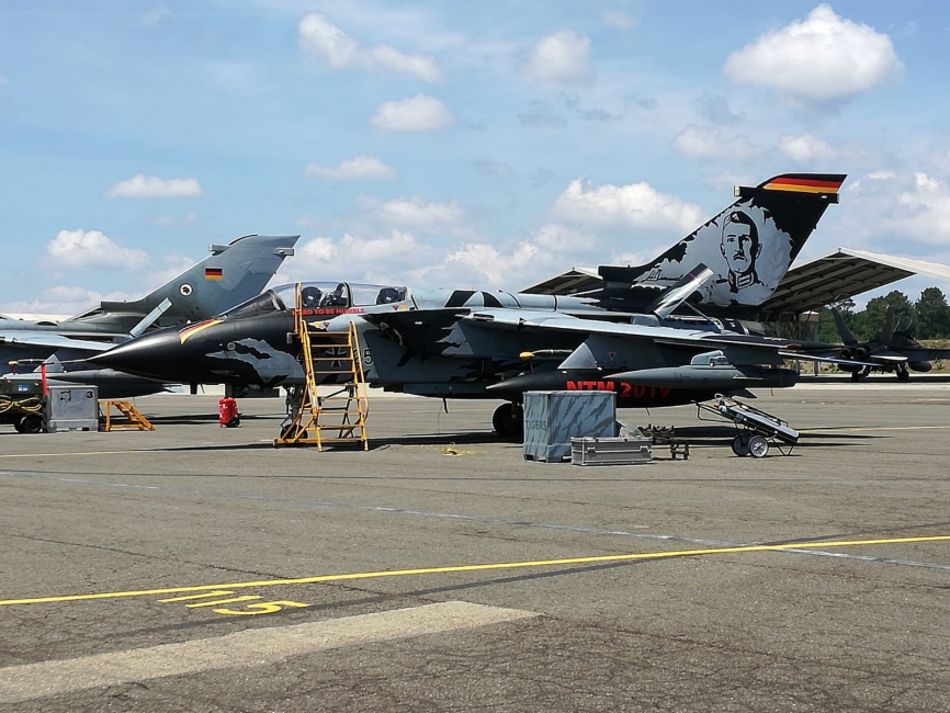 Este “Tornado” de la Aufklärungsgeschwader 51de la Luftwaffe alemana recuerda al as de la Primera Guerra Mundial Max Immelmann.