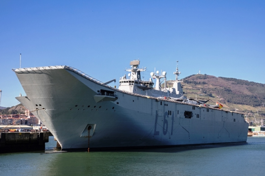 En esta ocasión, os traemos una galerÍa del L 61 Juan Carlos I. El buque insignia de la Armada Española.