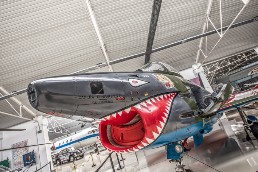 Fiat G.91/R-4: 85 aparatos como este fueron comprados a Alemania entre 1965 y 1982, de los cuales 11 eran biplazas destinados al entrenamiento de pilotos. Estuvieron en el frente en Guinea-Bisáu, Mozambique y Angola.
