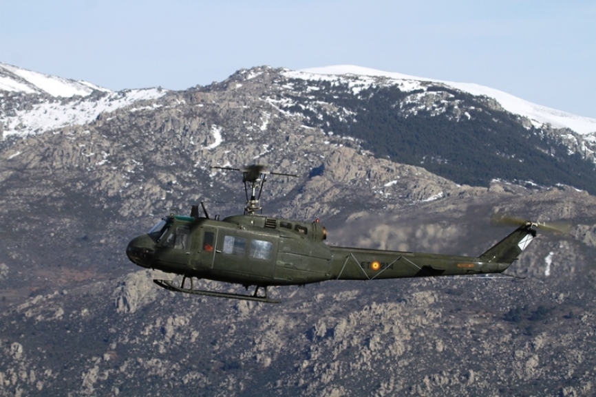 Los vuelos de los UH-1H “Huey” por la Sierra de Madrid han pasado a la historia.