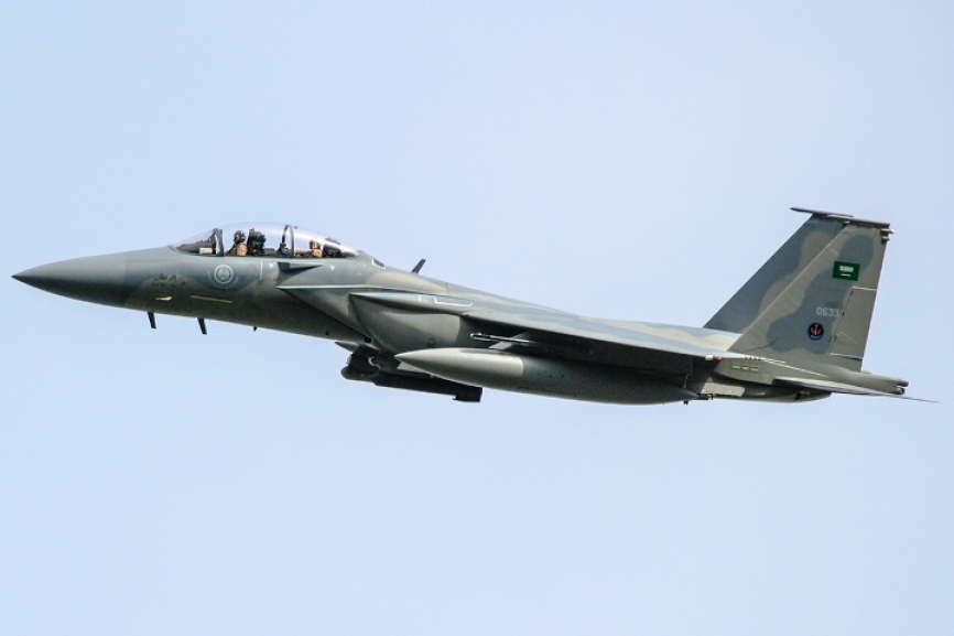 Uno de los F-15SA durante la fase inicial, previa al aterrizaje en Morón (foto Rubén Galindo)