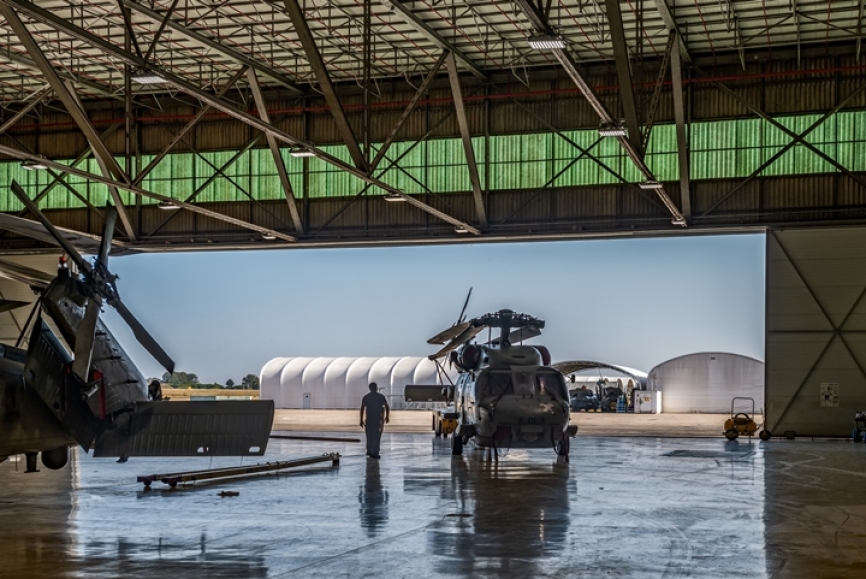 Los SH-60B son empleados por la Armada Española en misiones con diferentes características como la de guerra de superficie (SUW), guerra submarina (USW), búsqueda y salvamento (SAR), evacuación médica, logística (VERTREP y VOD), relé de comunicaciones (COMREY) y apoyo de fuego de superficie naval (NSFS). (Fotografías: Juan Ángel TC)