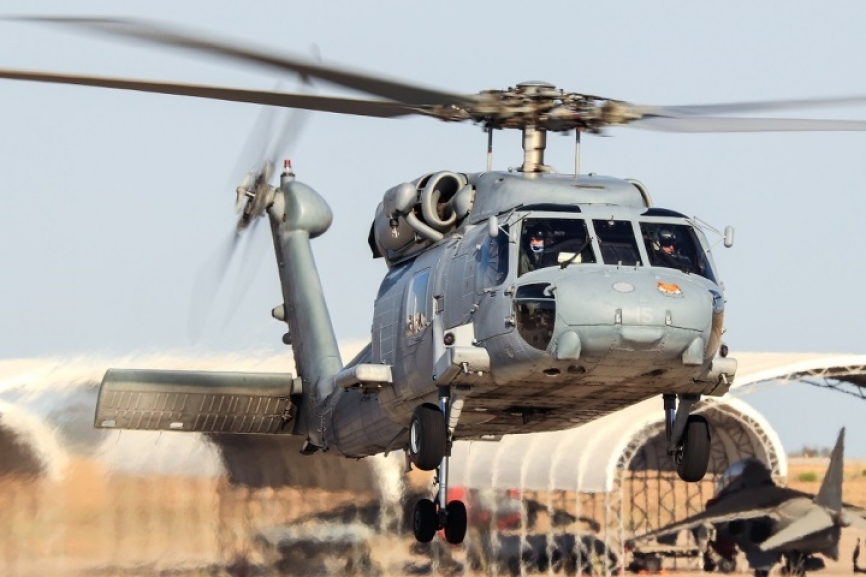 Los SH-60F son helicópteros diseñados para su empleo desde navíos