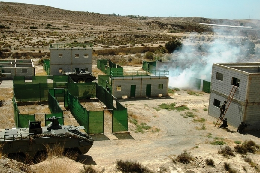 Ejercicio en el antiguo Polígono Combate Urbano (2005).