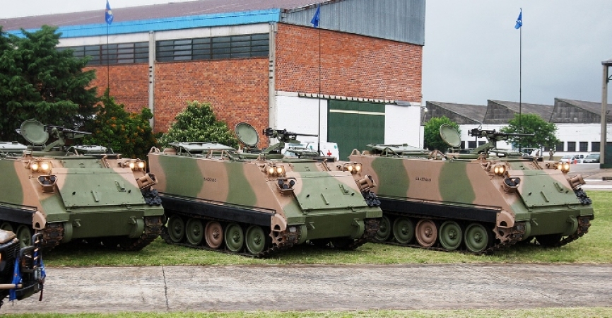 Continúa la actualización de la gran flota de M113A2 del EA, en este caso se entregaron ocho blindados.