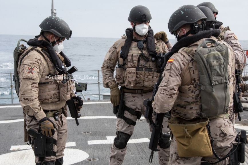 La fuerza de protección del TERNOR de la Armada será la encargada de dar seguridad a bordo del buque objetivo.