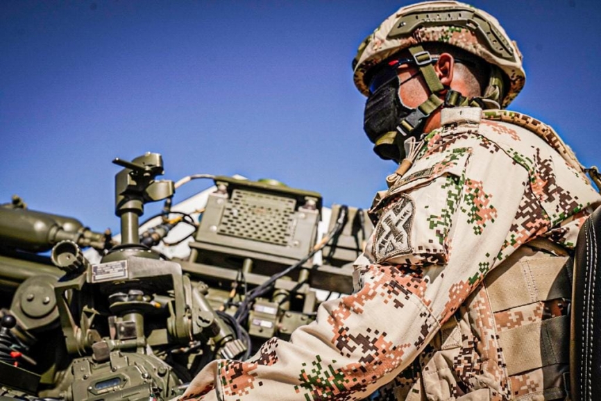Los vehículos ASV 4x4 M1117 se caracterizan por su tecnología, desempeño, interoperabilidad, poder de fuego y alta movilidad; permiten reconocimientos en terrenos difíciles y extensos, en menor tiempo, además cuentan con capacidad blindada para garantizar protección a su tripulación.