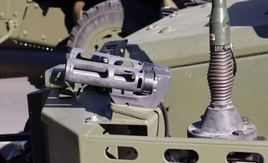 El “Neton” Mk2 cuenta con un sistema de lanzamiento de fumígenos.