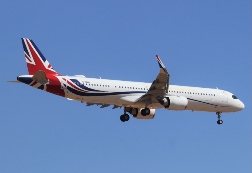 El Airbus A-321 del Gobierno de Reino Unido, aunque a tenor de la decoración de su cola no hace falta casi concretarlo.