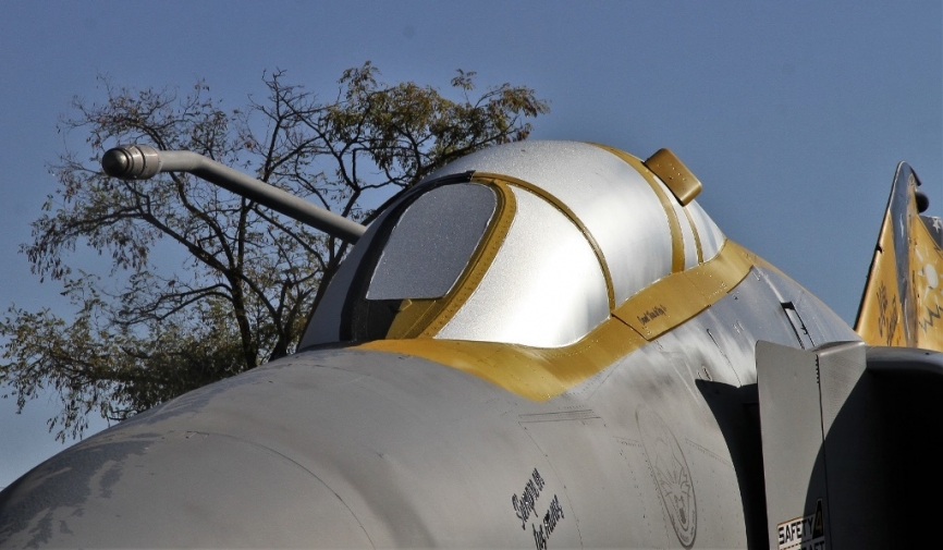 Los últimos RF-4C que empleo el 123 Escuadrón estaban dotados de una percha para ser reabastecidos.(Julio Maíz Sanz)