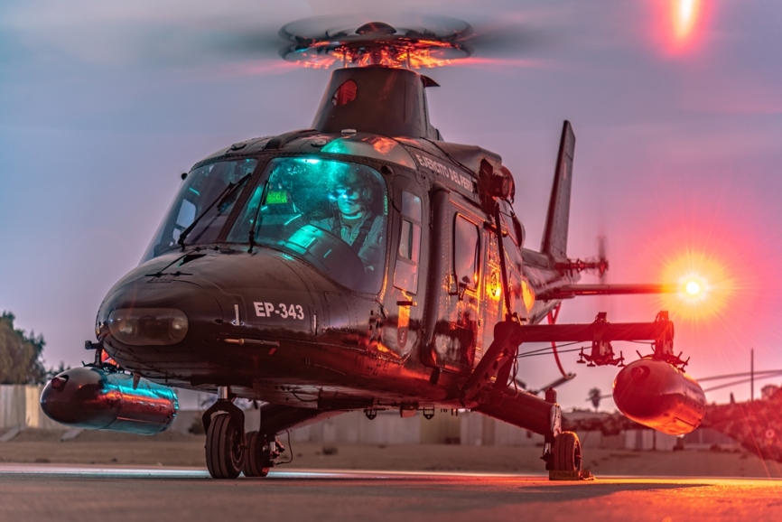 Leonardo A-109K Hirundo del Batallon de Reconocimiento y Ataque N° 811.