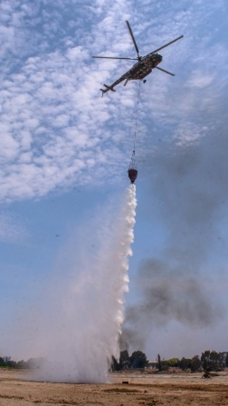 Una de las nuevas capacidades de los Mi-17-1B y de los Mi.171Sh-P es la Lucha Contraincendios.
