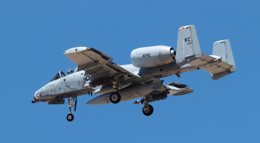 Los A-10 son un diseño de la Guerra Fría, que no ha parado en dar apoyo CAS a las tropas de Estados Unidos. (Julio Maíz)
