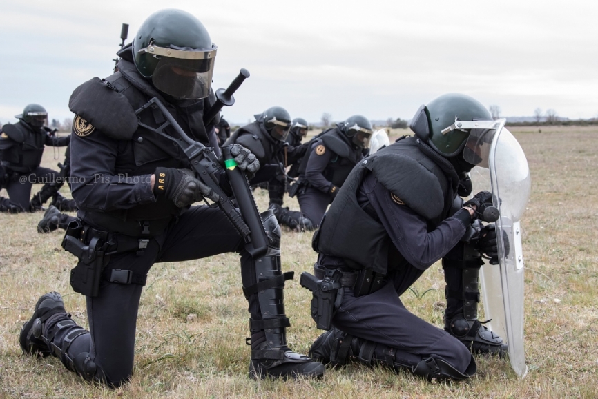 No sería exagerado decir que el GRS junto con las UIP de la Policía Nacional son unidades de las mejor valoradas internacionalmente, hablando en cuanto a actuaciones para el restablecimiento del orden público se refiere.