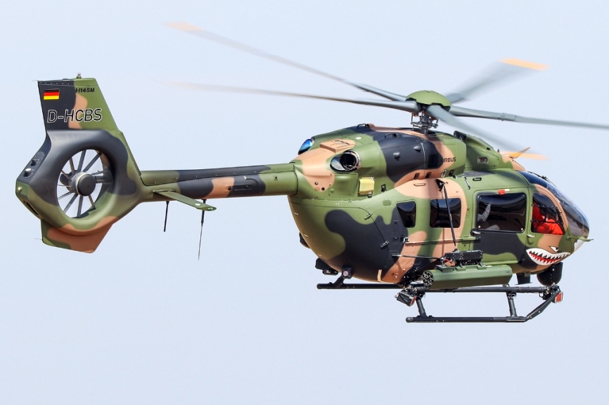 El helicóptero H145M presente en España lleva la matricula civil alemana D-HCBS. (foto Rubén Galindo)