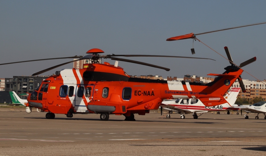 Curiosamente el más potente helicóptero participante, sin contar los CH-47F de las FAMET, ha sido este Airbus Helicopters H225 de Salvamento Marítimo. Fotos: Julio Maíz