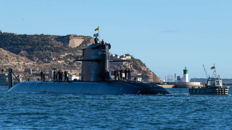 Imagen del submarino S-81 Isaac Peral en la drsena de Cartagena. (foto Jose Damian Gonzalez Martinez). 