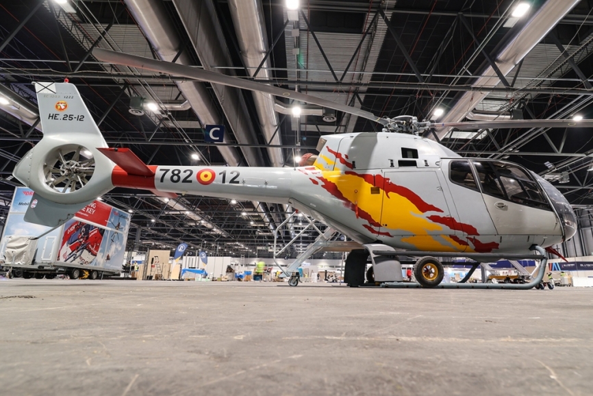 Desde la Escuela Militar de Helicópteros de Armilla (Granada) ha llegado este Airbus Helicopters EC120 (H120).