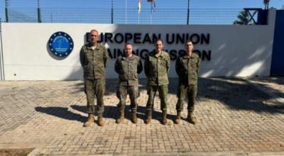 Relevo de los observadores espaoles en EUTM Mozambique.