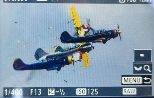 Momento del choque de los dos Yaks-52 implicados. 