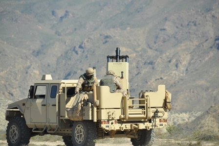 La Brigada de La Legión prueba la nueva generación del mortero embarcado EIMOS en Almería La Brigada de La Legión prueba la nueva generación del mortero embarcado EIMOS en Almería